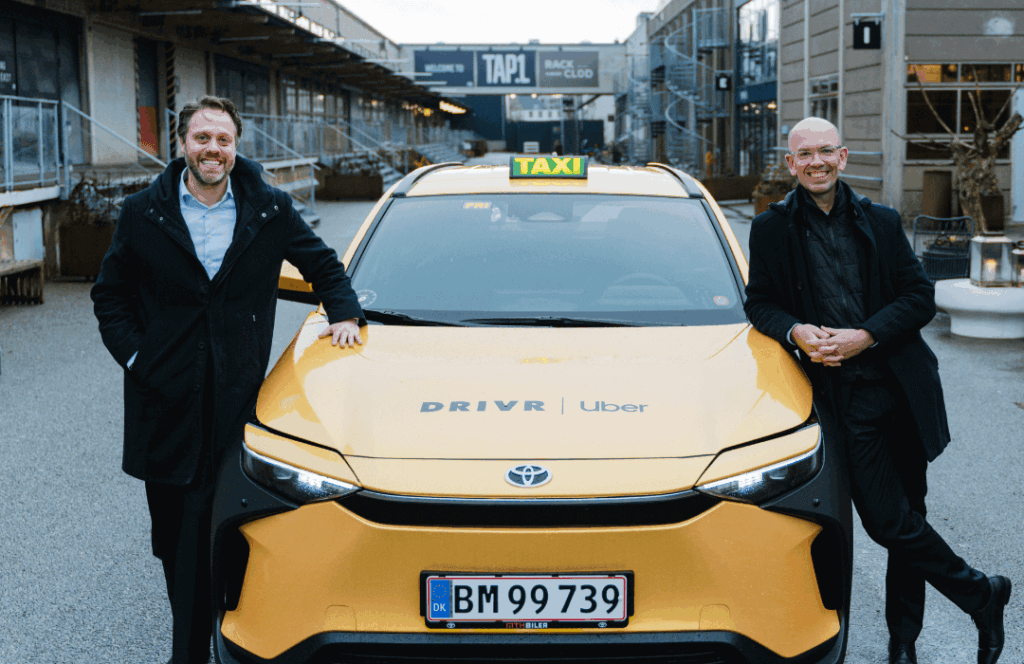 DRIVR x Uber guldbil